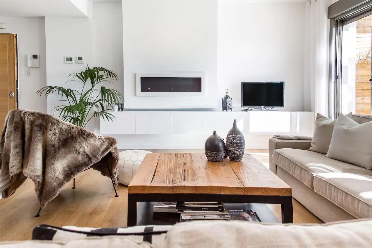 Luxury Penthouse In Torremolinosアパートメント 0*, トレモリノス