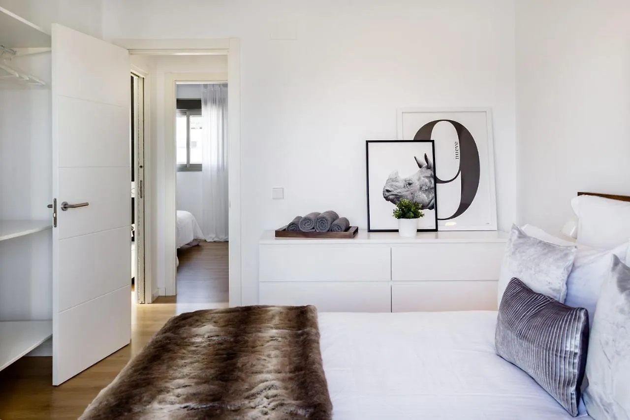 Luxury Penthouse In Torremolinosアパートメント